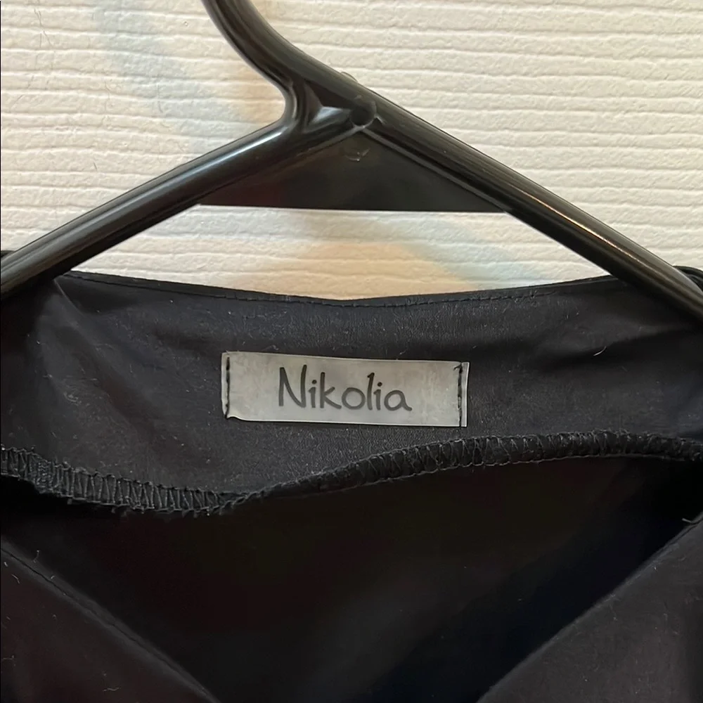 Nikolia Black Puff Sleeve Zip-Up Top - Picture 2 of 8